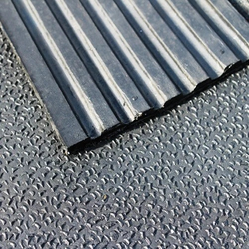 6 Pack 6 x 4ft Ameobic Horse Stable Matting | 18mm Thick Mat | Heavy Duty Rubber