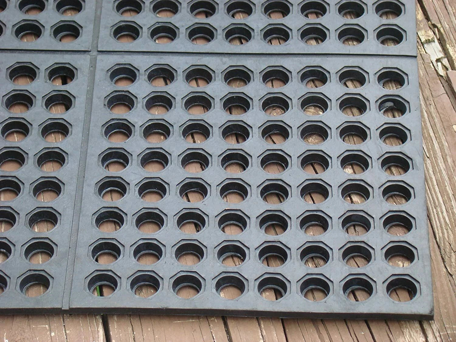 Interlocking Rubber Safety Mat Wet room & drainage mat 3ftx3ft(90x90cm)