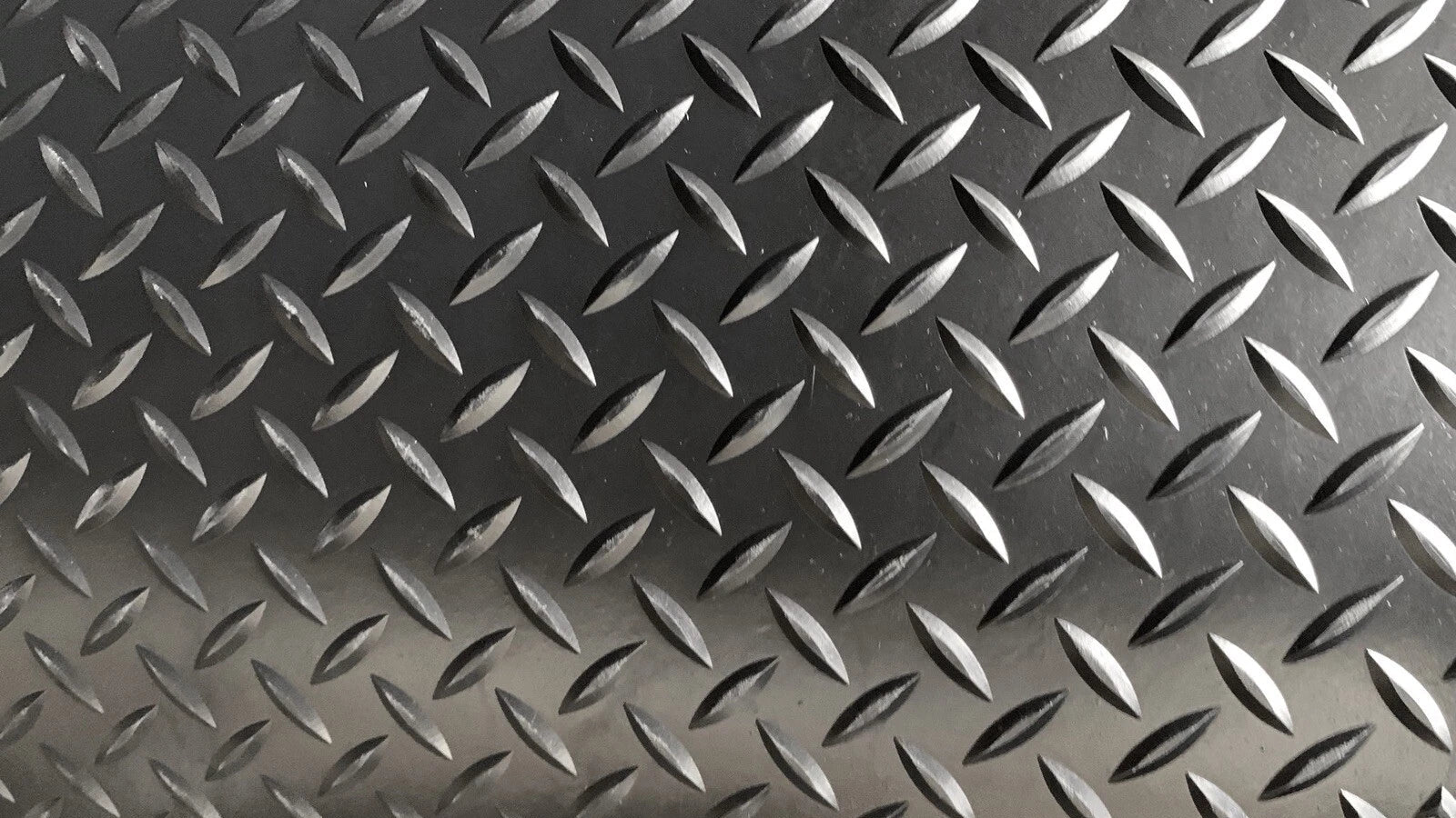 Rubber Flooring Mat Rolls 1m to 10m and 1.2m to 1.8m Wide X 3mm THICK All Floor