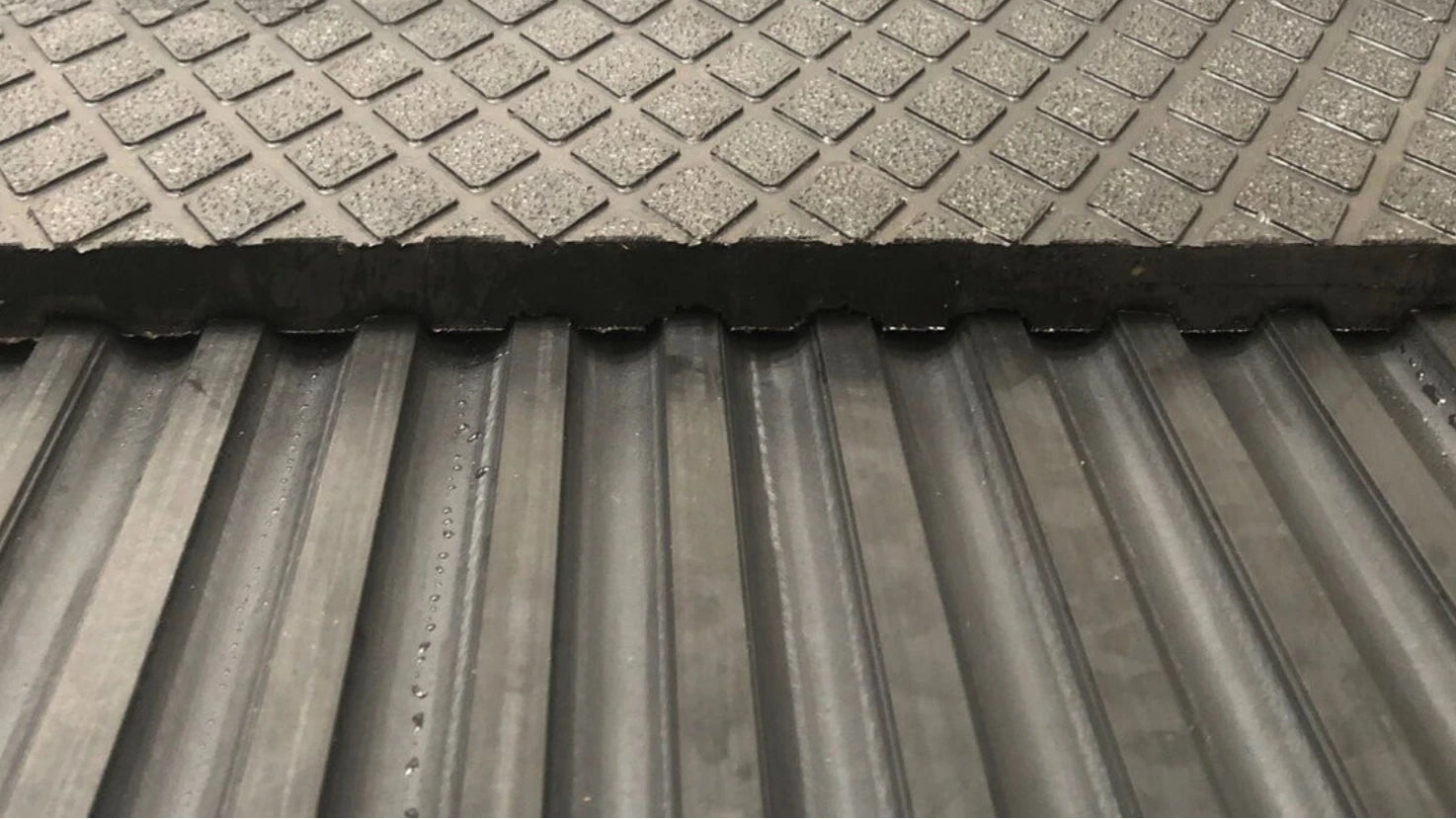 Rubber Stable Gym Mat Diamond Top 12mm x 6'x4' Special Price
