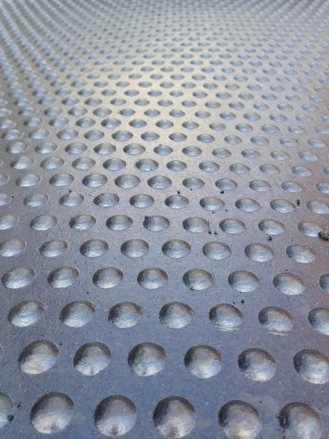 3 Pack Bubble Top Rubber Stable Matting 6ft x 4ft 18 mm Horse Mats