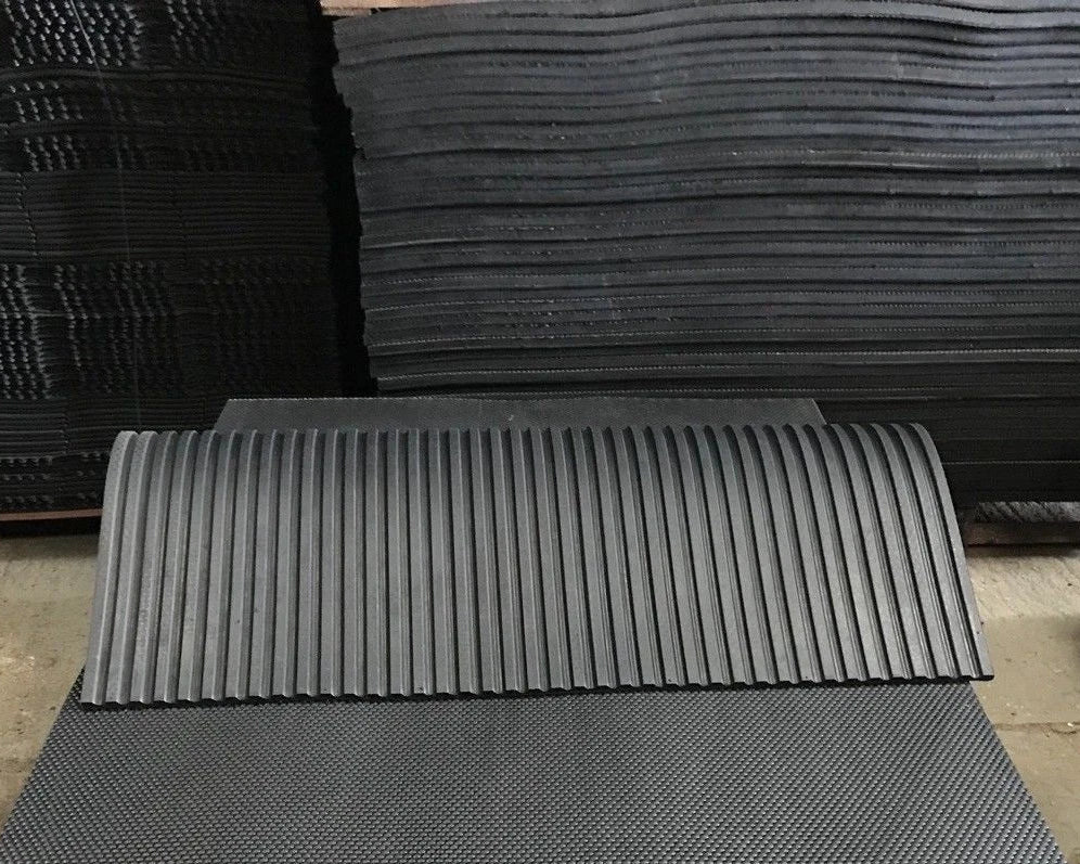 Rubber Gym mat, Commercial Flooring 12 mm (6 x 4) Foot/ Hammer Top Hard rubber